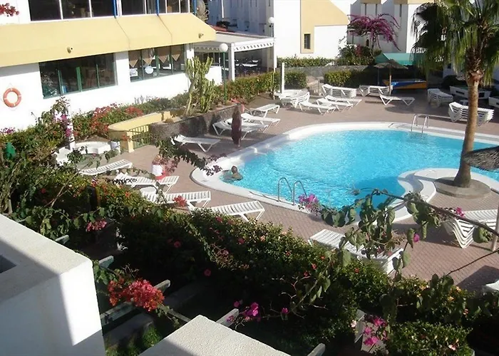Capri * Maspalomas (Gran Canaria)
